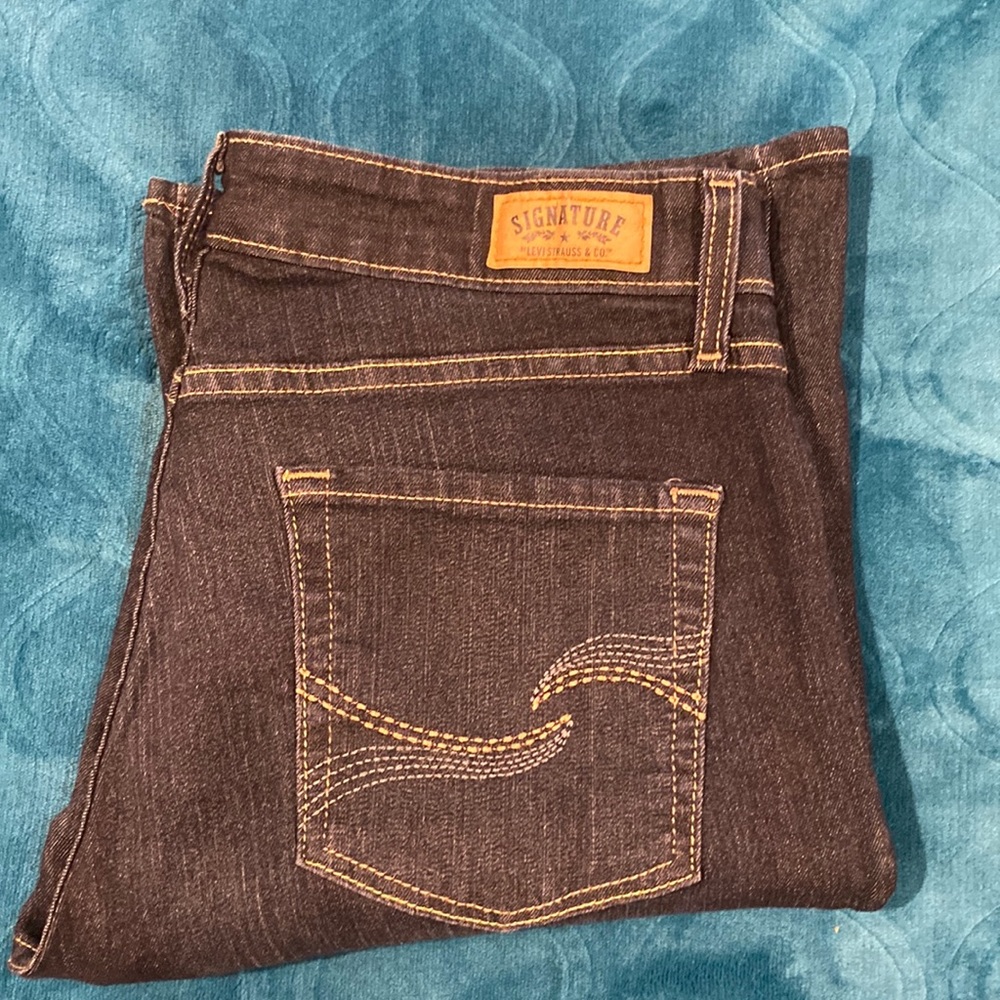 Levi Jeans Signature